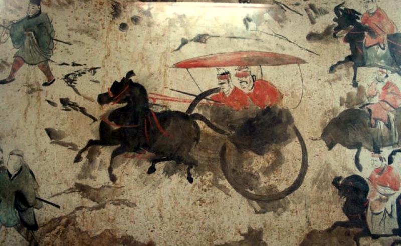 Eastern_Han_Dynasty_tomb_fresco_of_chariots,_horses,_and_men,_Luoyang_2(21_22_Civilizaciones coetáneas en Extremo Oriente y Oriente )